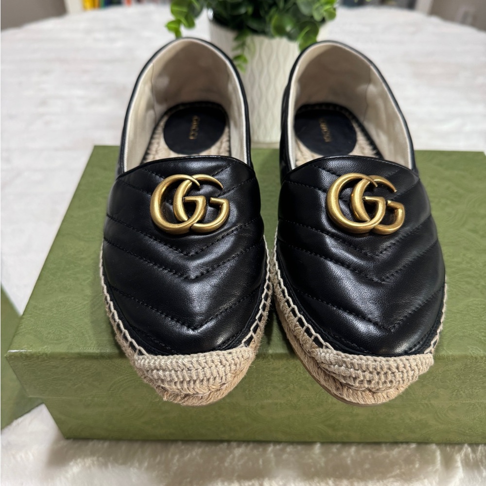 Gucci Black Leather Espadrilles with Gold Logo
